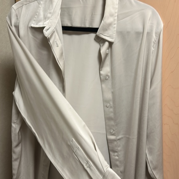 Button down shirt - Picture 3 of 3